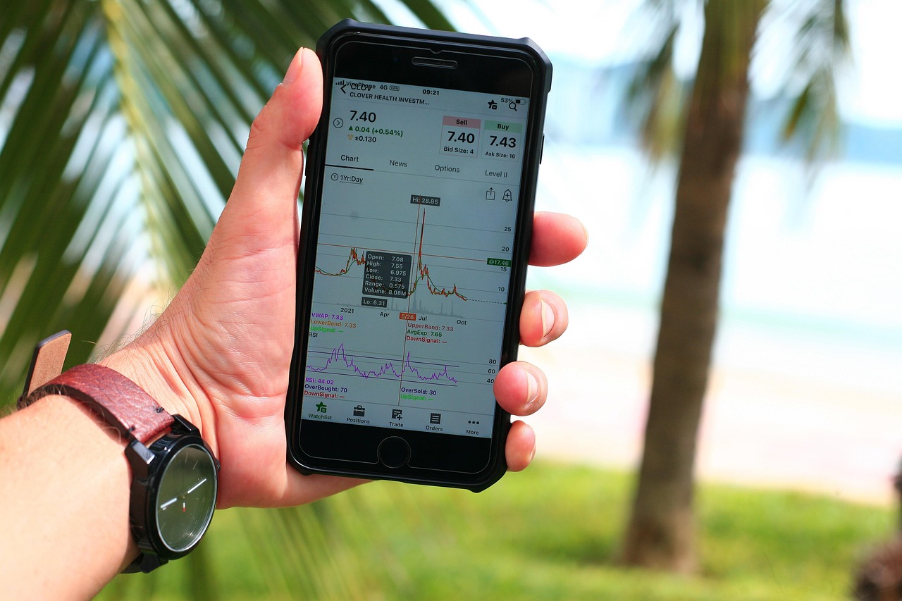 ボラティリティリスクを効果的に管理する方法は？