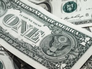 投資におけるリスクを余剰資金で判断する方法は？